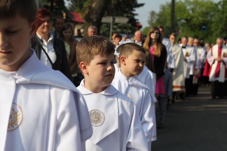 Szczawin. Nawiedzenie w parafii pw. Nawiedzenia NMP