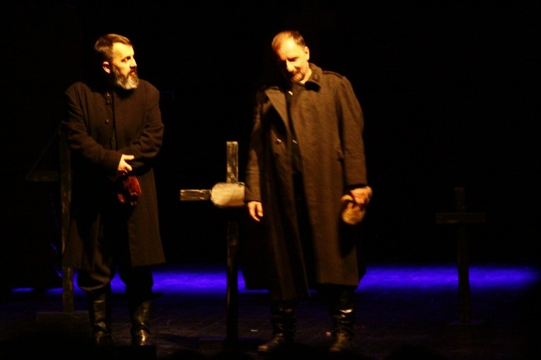 Stary kościół miechowski na scenie