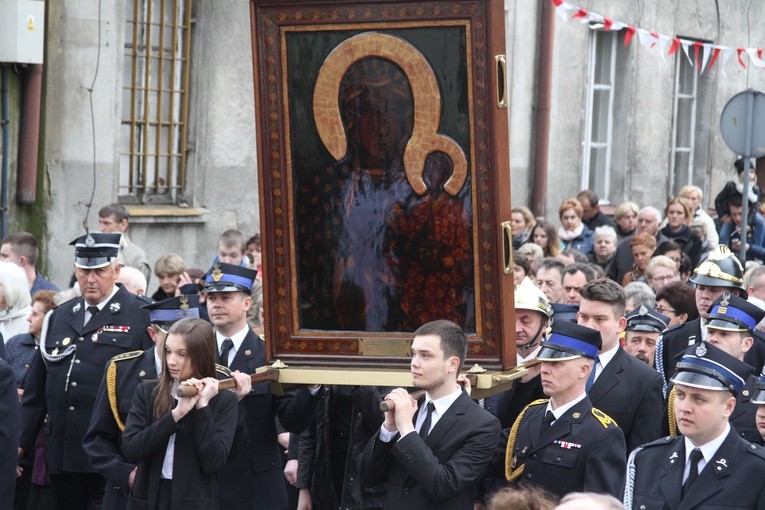 Rypin. Nawiedzenie w parafii Trójcy Świętej