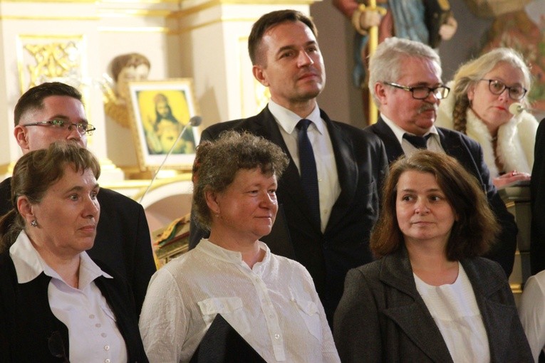 Byli alumni-żołnierze w Pomiechowie