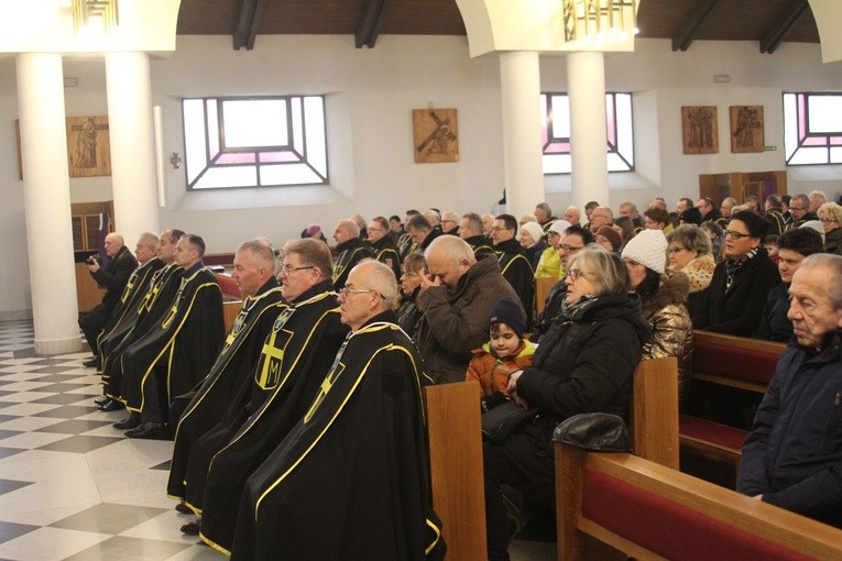 Pułtusk. Powołanie chorągwi Zakonu Rycerzy Jana Pawła II