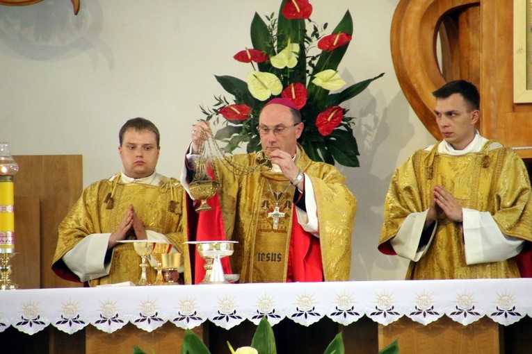 Płock. 30. rocznica pielgrzymki papieskiej - cz. 1
