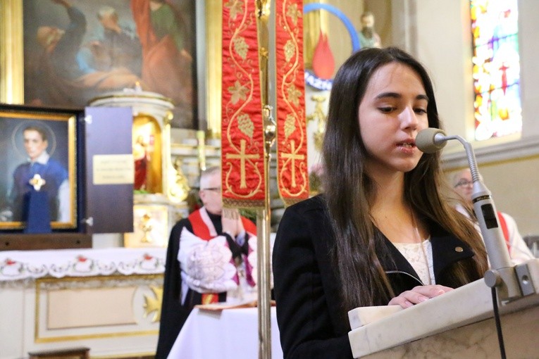Bierzmowanie w makowskiej farze
