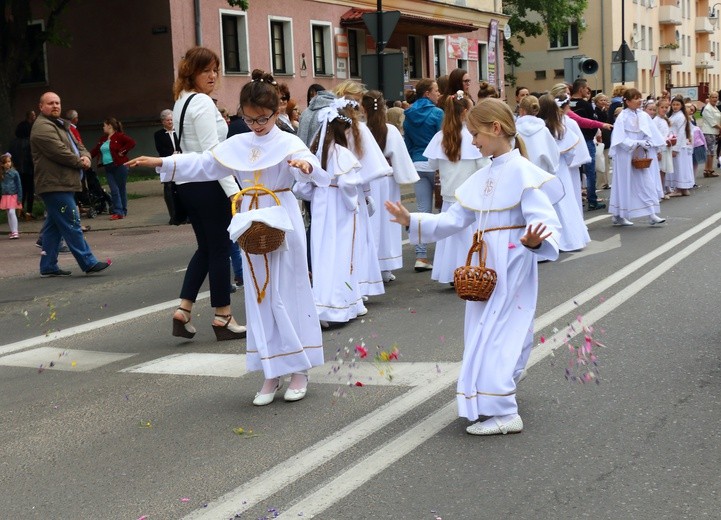 Procesja Bożego Ciała i Msza Święta w katedrze elbląskiej
