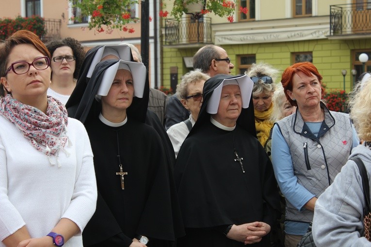 Znaki ŚDM w Płocku - Stary Rynek