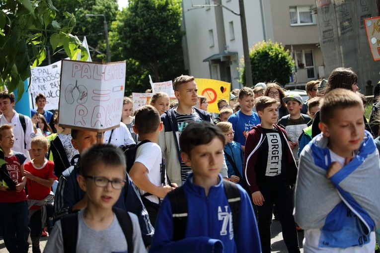 Młodość wolna od papierosa