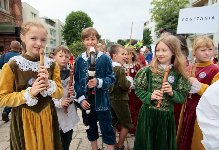 Malbork - barwny korowód