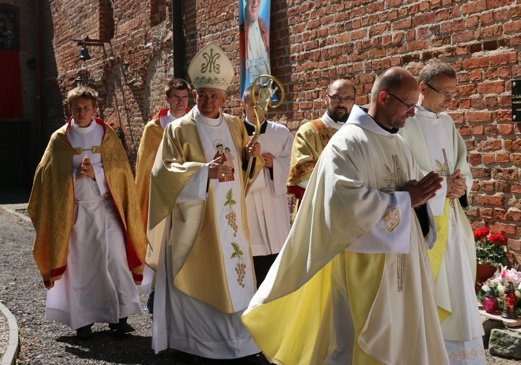 Nie taki zakonnik straszny...