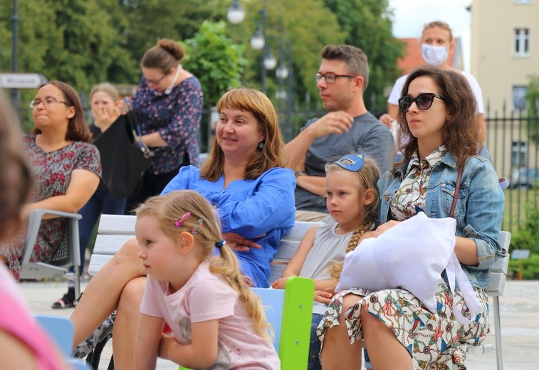 "Morskie opowieści" Teatru "Katarynka"