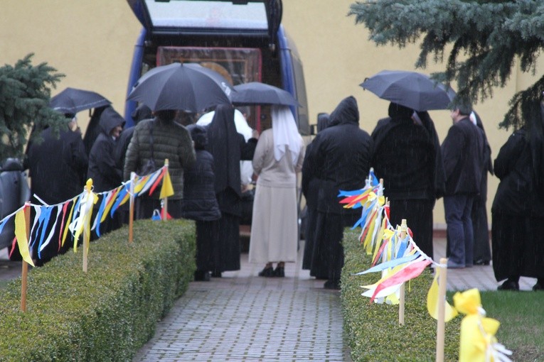 Płock. Nawiedzenie w domu macierzystym sióstr pasjonistek