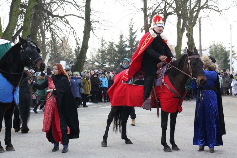 Maków Mazowiecki. Orszak Trzech Króli