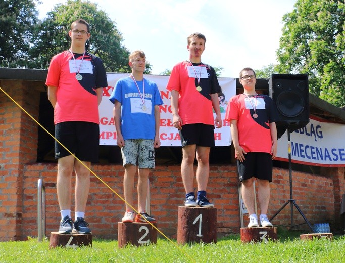 XIII Mityng w Biegach Przełajowych Olimpiad Specjalnych w Elblągu