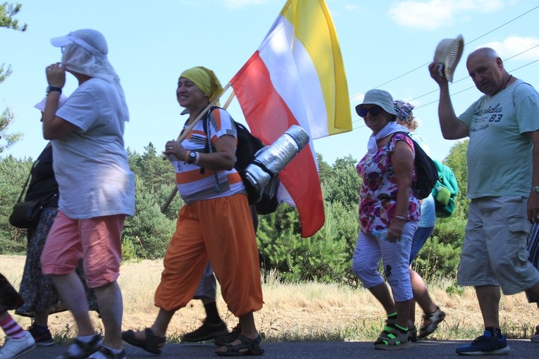 Śródborze k. Glinojecka. Pielgrzymka do Gietrzwałdu