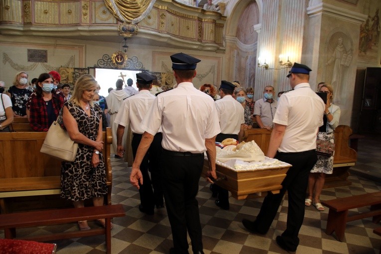 Skępe. Procesja Zaśnięcia NMP