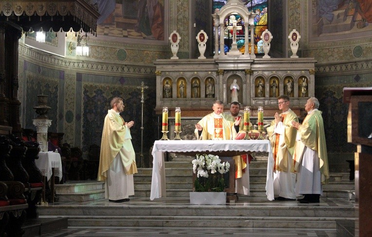 Płock. Pielgrzymka wodniaków z Czerwińska
