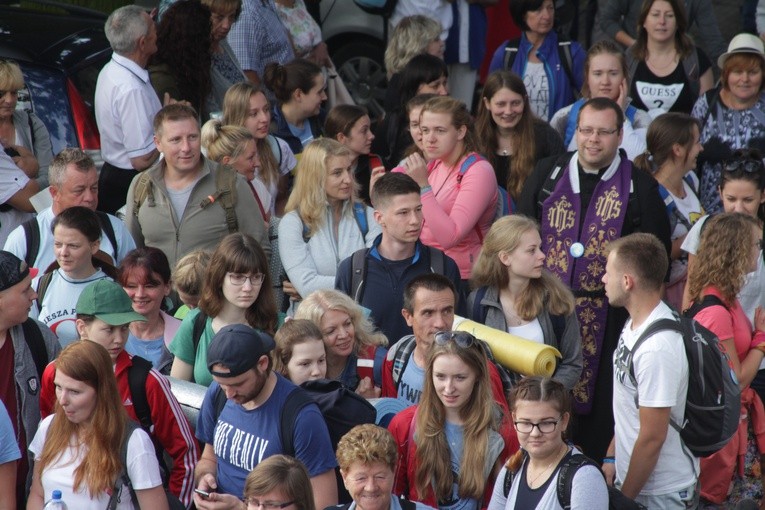 Wyjście pielgrzymki. Część 2