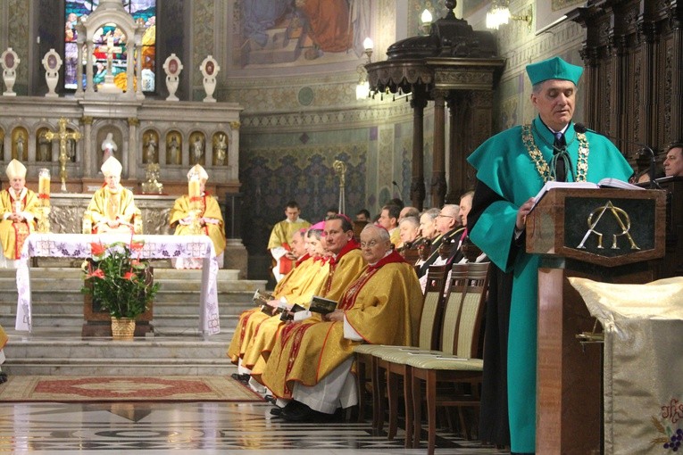 Święcenia biskupie w Płocku - cz. 3