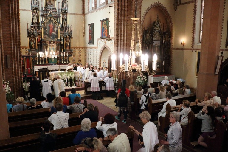 Odpust w sanktuarium Świętej Rodziny 