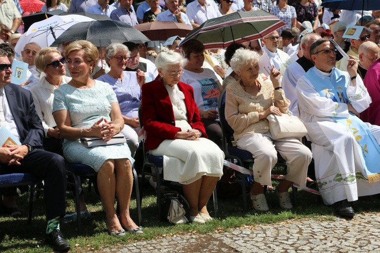 Koronacja w Smardzewie. Część II