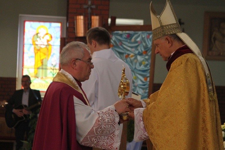 Abp Mieczysław Mokrzycki w Mławie. Cz. I