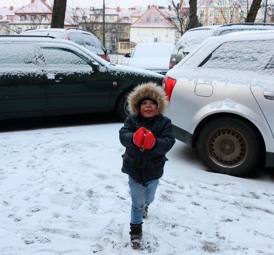 "Piętnasta" pod bramą więzienia