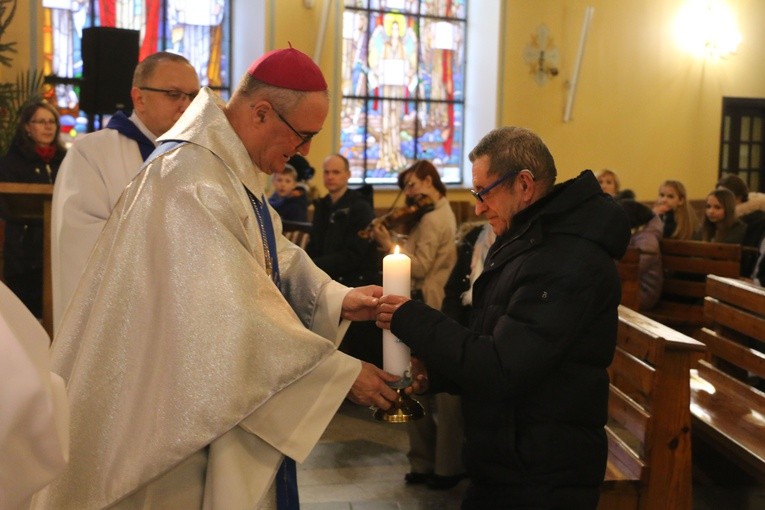 Płock. Spotkanie Wojowników Maryi z bp. Szymonem