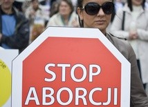 Pół miliona podpisów pod inicjatywą "Zatrzymaj Aborcję"
