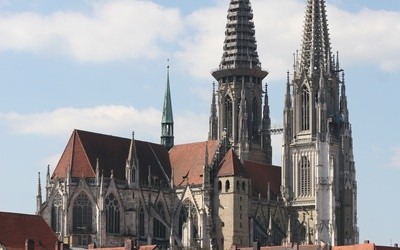 Ponad 500 przypadków przemocy w katedralnym chórze dziecięcym z Ratyzbony