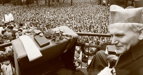 Święty Jan Paweł II jako kardynał w Piekarach Śląskich