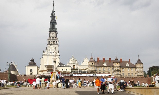 Tysiące pielgrzymów na uroczystościach odpustowych na Jasnej Górze