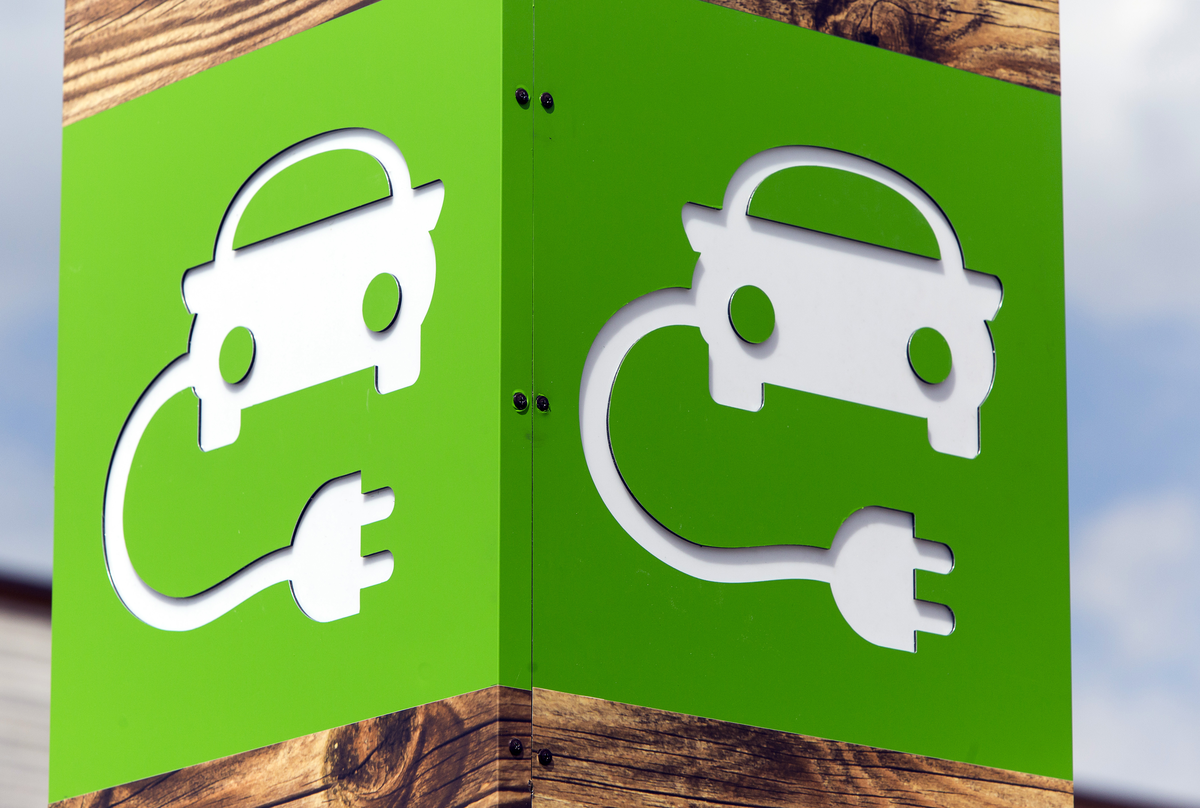 "Rz": Elektryki bez dopłat